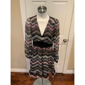 Diane Von Furstenberg Multicolor Wavy Patterned 100% Silk "Lizbeth" Dress, Sz 6